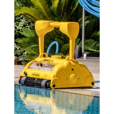 ROBODEEP Otomatik Havuz Temizleme Robotu M1071 Gow 25  Kablolu 25